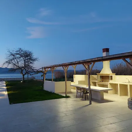 Villa Sea Echoes On The Beach, Pefki, Evia