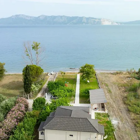 Villa Sea Echoes On The Beach, Pefki, Evia