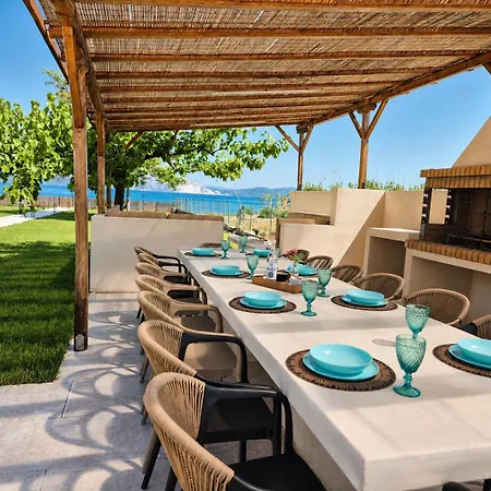 Sea Echoes On The Beach, Pefki, Evia Villa