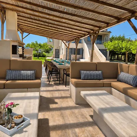 Villa Sea Echoes On The Beach, Pefki, Evia